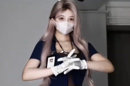 不到24小时娱乐圈又出三大八卦顶流小花、男星带女儿见情人