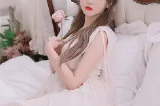 谢娜成都演唱会想看人数超35万艺人跨界为何引争议