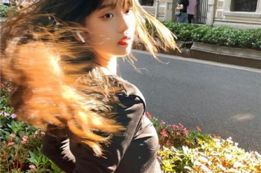 前TVB知名女星又曝大瓜当众被男星伸手进裤子因在海上不敢吭