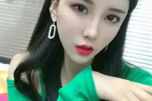 比没钱更糟糕！封杀5年赵薇近况曝光经济状况被扒她再难翻身