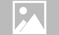 哥特女孩晒与歌手“公鸭”合照恋情传闻四起